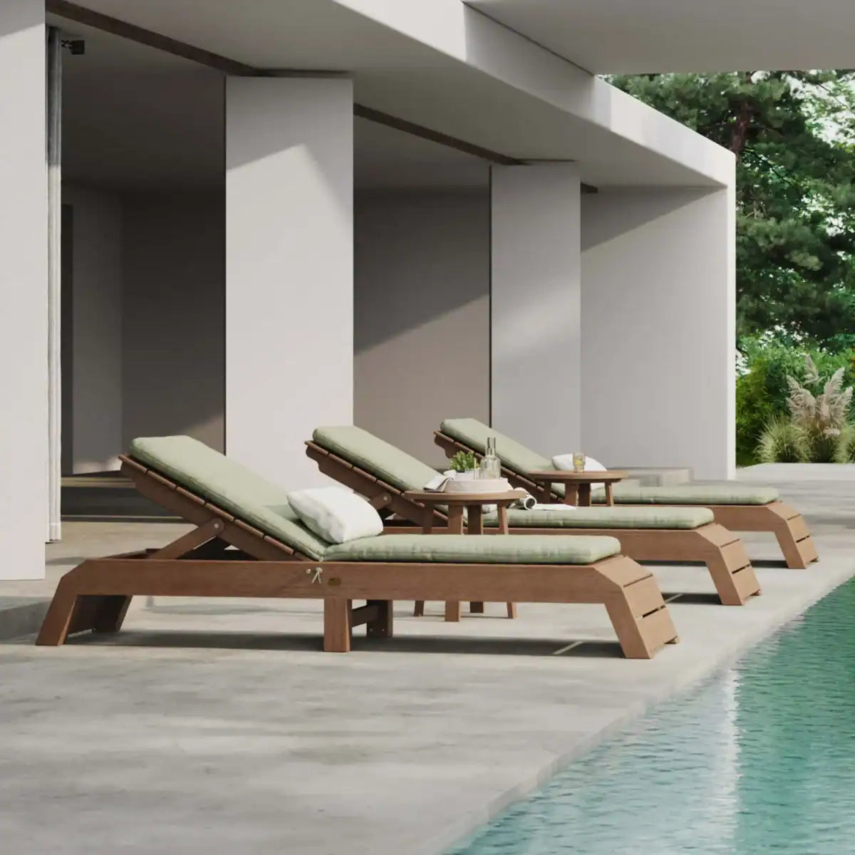 LuxCraft Urban Chaise Lounge
